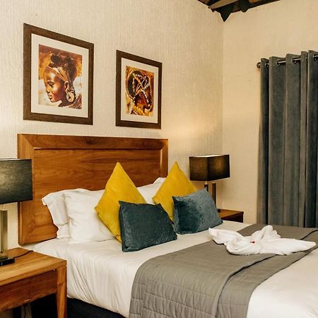 Inyamatane Luxury Lodge Hazyview Zewnętrze zdjęcie