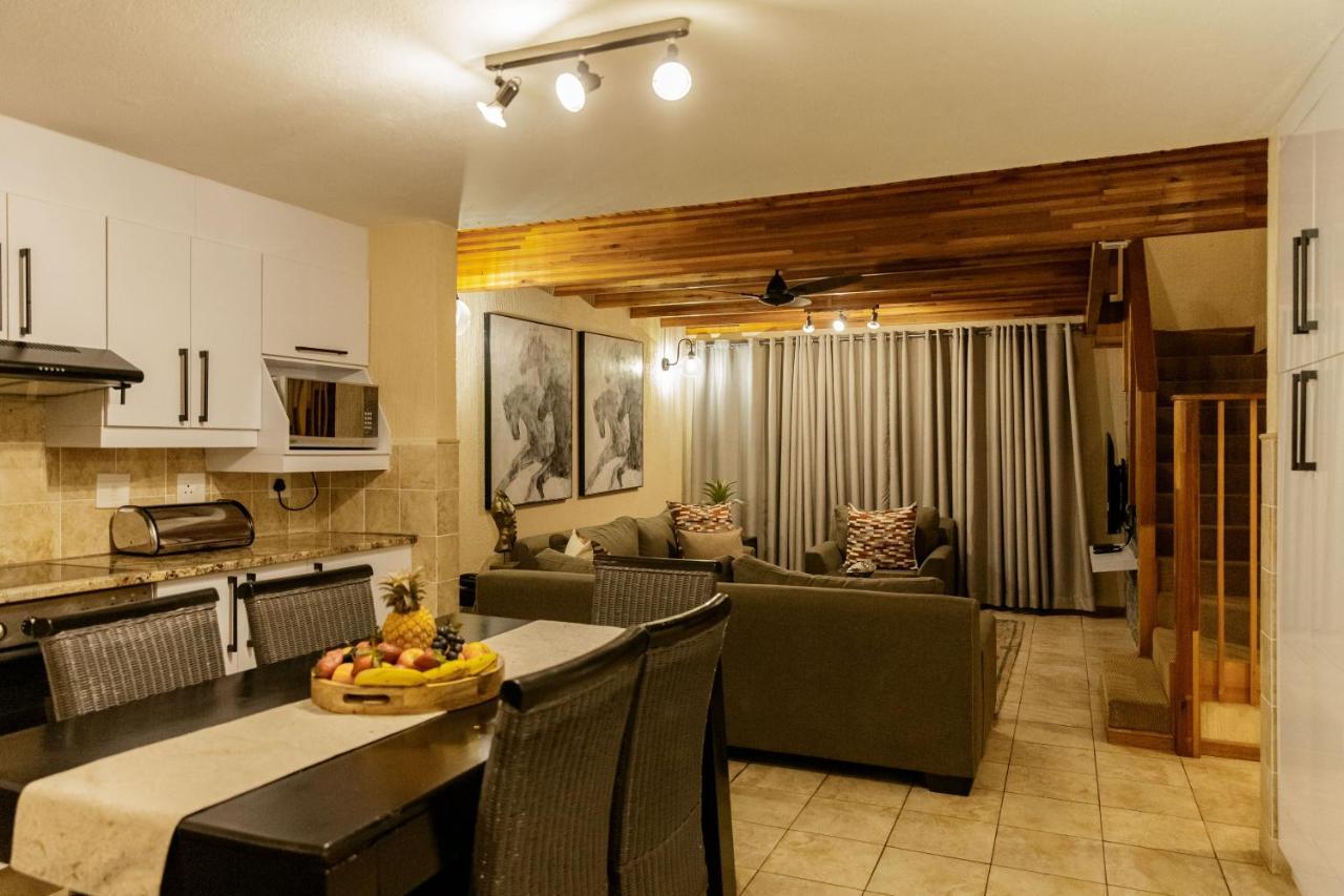 Inyamatane Luxury Lodge Hazyview Zewnętrze zdjęcie